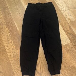 Aritzia TNA Black Jogger Pants